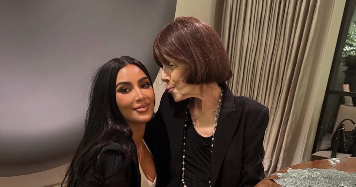 Kim Kardashian aparentemente compartilha mensagens de texto finais de sua família com a falecida avó MJ Shannon