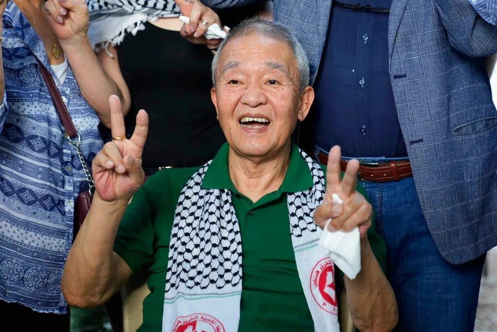 Kozo Okamoto, militantes japoneses que participaram de um ataque ao aeroporto de Tel Aviv em 1972, morre em Beirute