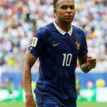 Kylian Mbappe quebra o recorde de Lionel Messi de mais gols na história da Copa do Mundo da FIFA