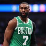 Boston Celtics star Jaylen Brown playing in game against Dallas Mavericks