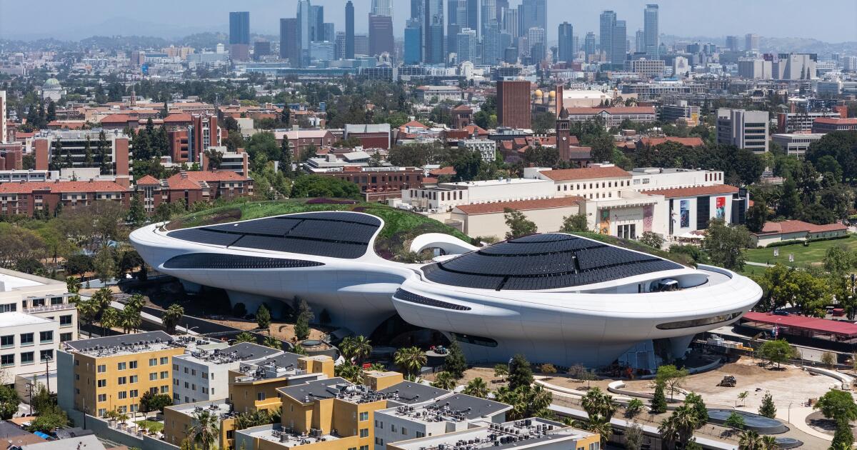 Lucas Museum dará passes anuais gratuitos aos vizinhos do sul de Los Angeles e sediará o dia de visualização da comunidade