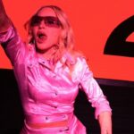 Madonna Ternyata Seumuran Sama Indro Warkop! Penampilan Nyentrik da final do intervalo do intervalo Piala Dunia Viral