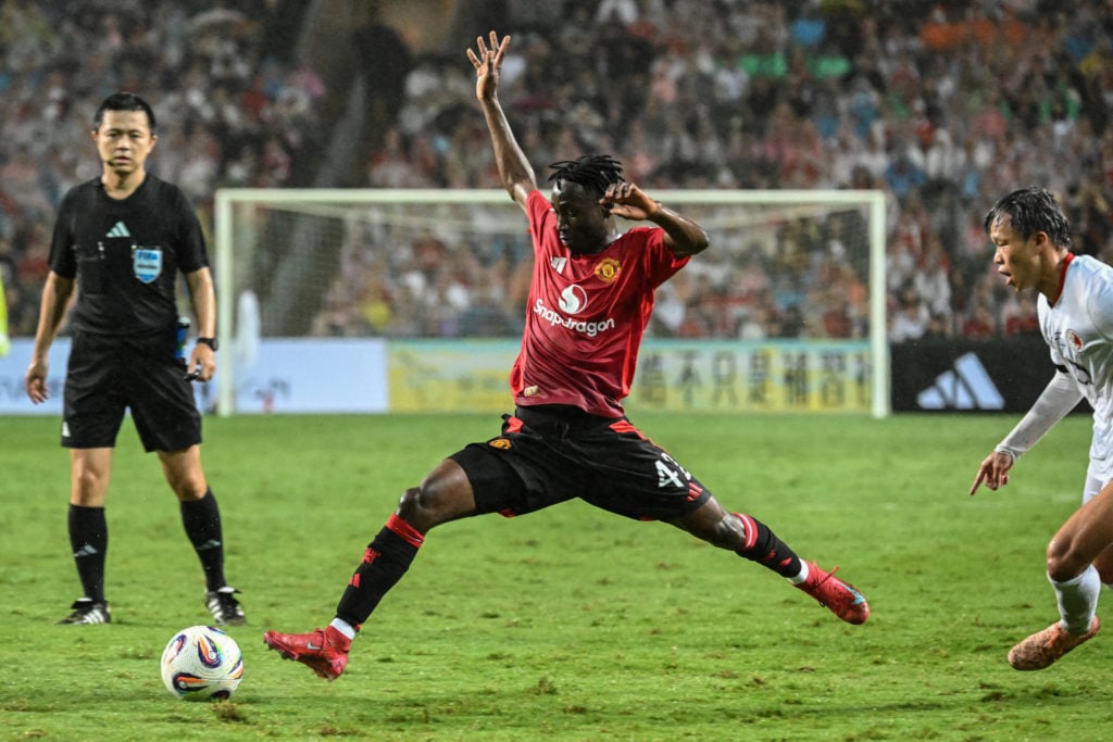 Man Utd toma decisão de pré-temporada de Sekou Kone em meio à falta de meio-campista, ele já está em ação