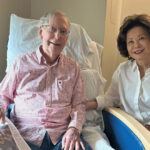 Sonhar. Mitch McConnell divulgou uma imagem sua no hospital com sua esposa, Elaine Chao. / Crédito: Gabinete do Senador McConnell