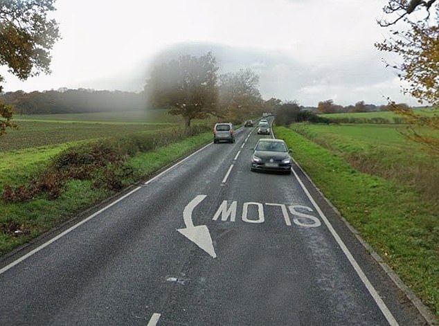 Um homem de 48 anos de Derbyshire foi preso sob suspeita de causar ferimentos graves ao dirigir perigosamente