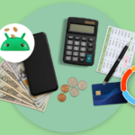 Mascote do Android entre caixas de papelão etiquetadas para aplicativos, capturas de tela, notificações e distrações, em frente à tela de um smartphone, com uma vassoura apoiada nas caixas.