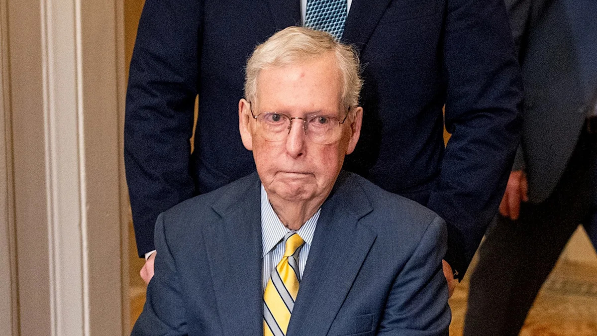 Mitch McConnell permanece no hospital, afirma o porta-voz
