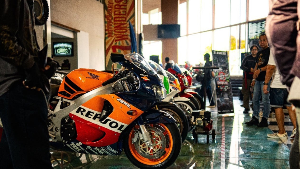 Motor Klasik Naik Daun, Perawatan Jadi Tantangan