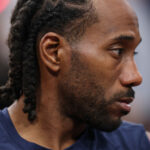 –O retorno de Kawhi Leonard a Toronto está suspenso enquanto se aguarda a conclusão da investigação da NBA sobre se o LA Clippers contornou as regras do teto salarial pagando-lhe por meio de um acordo de patrocínio falso.