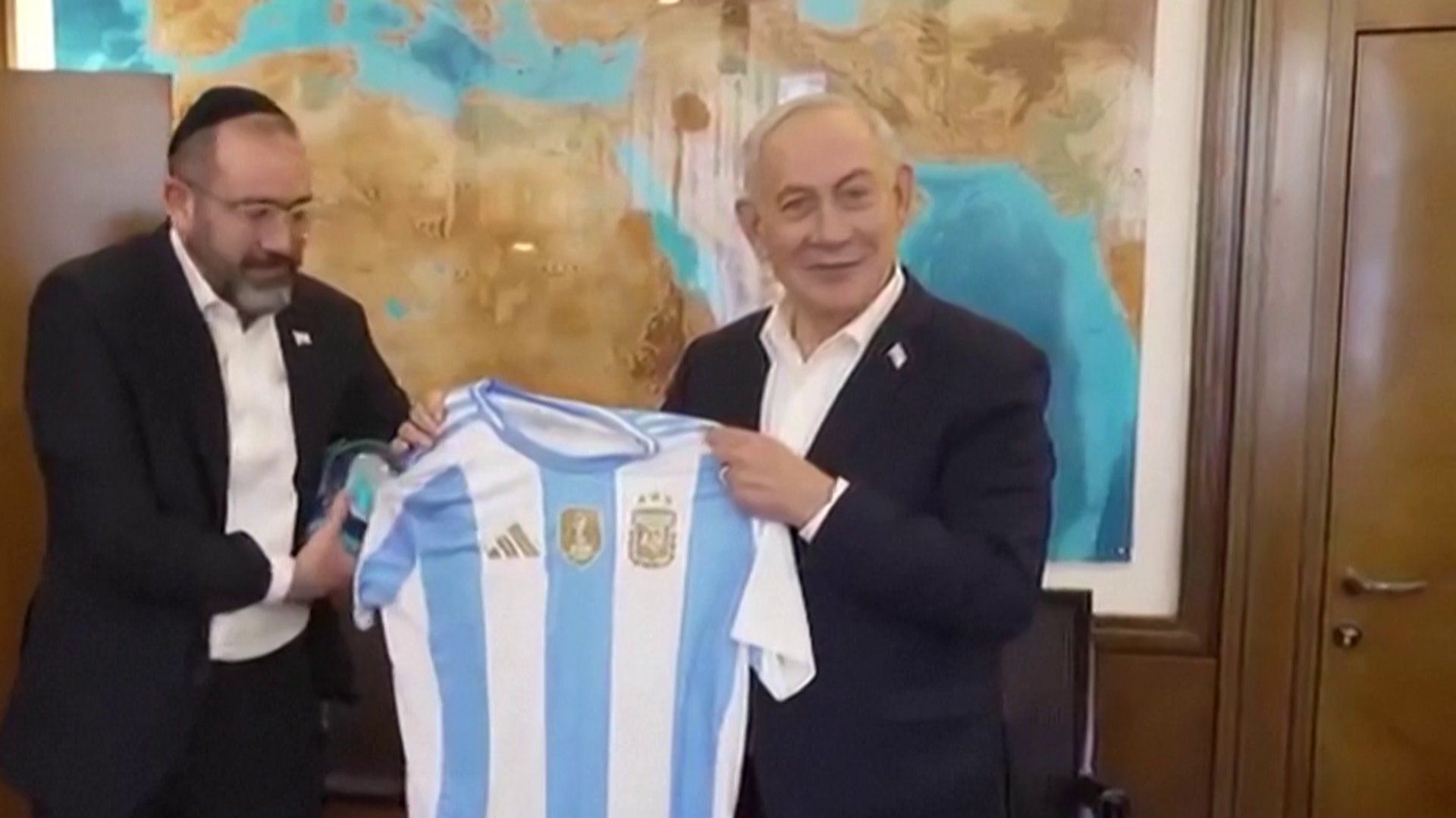 Netanyahu declara apoio à Argentina antes da final da Copa do Mundo