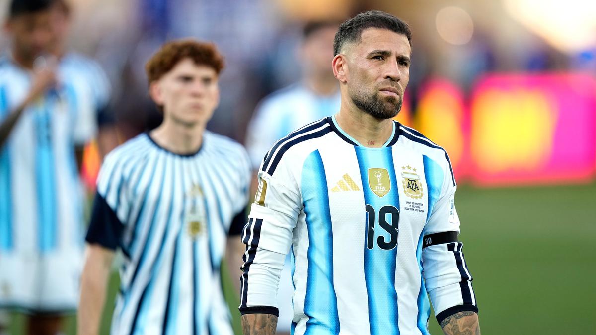 Nicolas Otamendi, da Argentina, se aposenta do futebol internacional