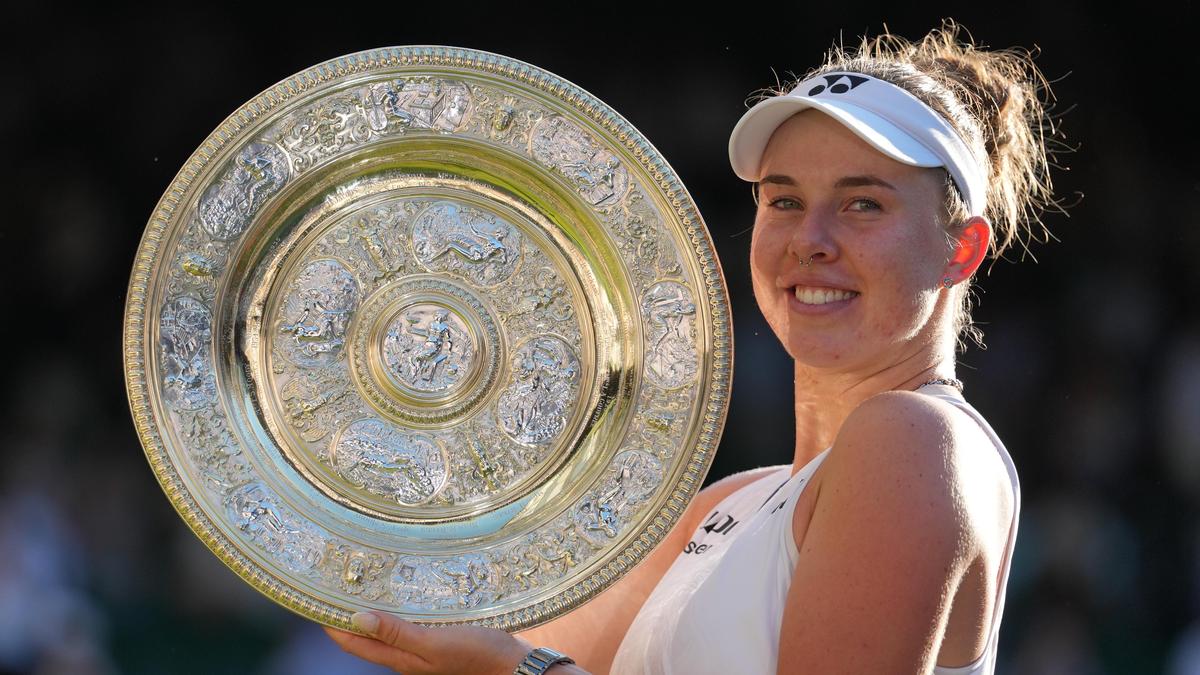 Noskova entra no Top 10 do WTA após triunfo em Wimbledon