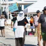 Os moradores locais têm protestado contra o excesso de turismo no popular ponto turístico de Maiorca