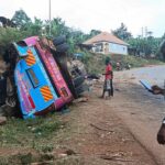 Número de mortos em acidente com ônibus escolar em Uganda sobe para 24