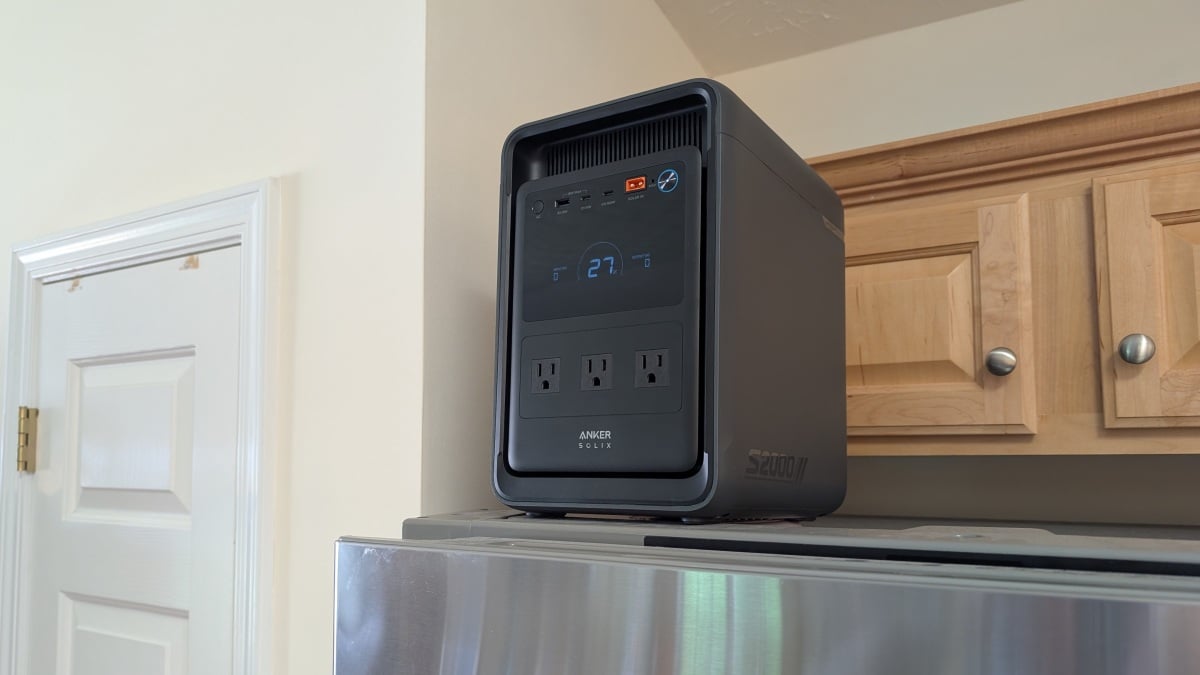 O Anker Solix S2000 está à venda na Amazon com quase US$ 600 de desconto