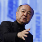 O CEO do Grupo SoftBank diz que são necessários US$ 5 trilhões por ano em todo o mundo para atender à demanda de IA