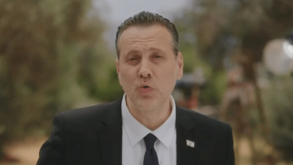 O Ministro da Cultura de Israel, Miki Zohar, zomba da indústria cinematográfica em campanha e promete financiar filmes anti-Israel