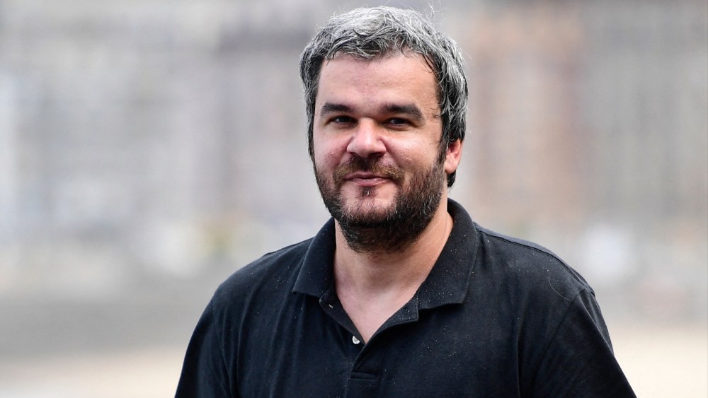 O cineasta grego Christos Nikou, diretor de 'Maçãs' e 'Unhas', sobre a criação de 'Cinema delicado'