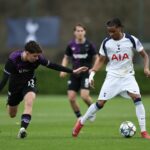 O especialista do Spurs admite que Tynan Thompson será uma “grande perda” com o Man Utd se aproximando do garoto maravilha