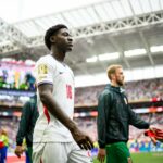 O gesto de Kobbie Mainoo para o torcedor da Inglaterra mostra verdadeiro caráter, apesar da falta de minutos da Copa do Mundo