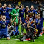 O kit fora de casa azul 26/27 do Manchester United é um bom presságio para a conquista de troféus europeus