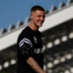 O revés de Benjamin Sesko deu a dois jovens esquecidos do Man Utd uma tábua de salvação