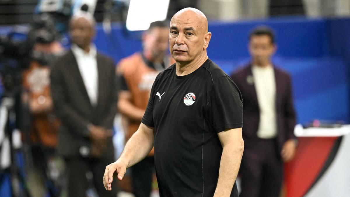 O técnico egípcio Hossam Hassan diz que considera o assunto encerrado após confronto com a polícia de Dallas