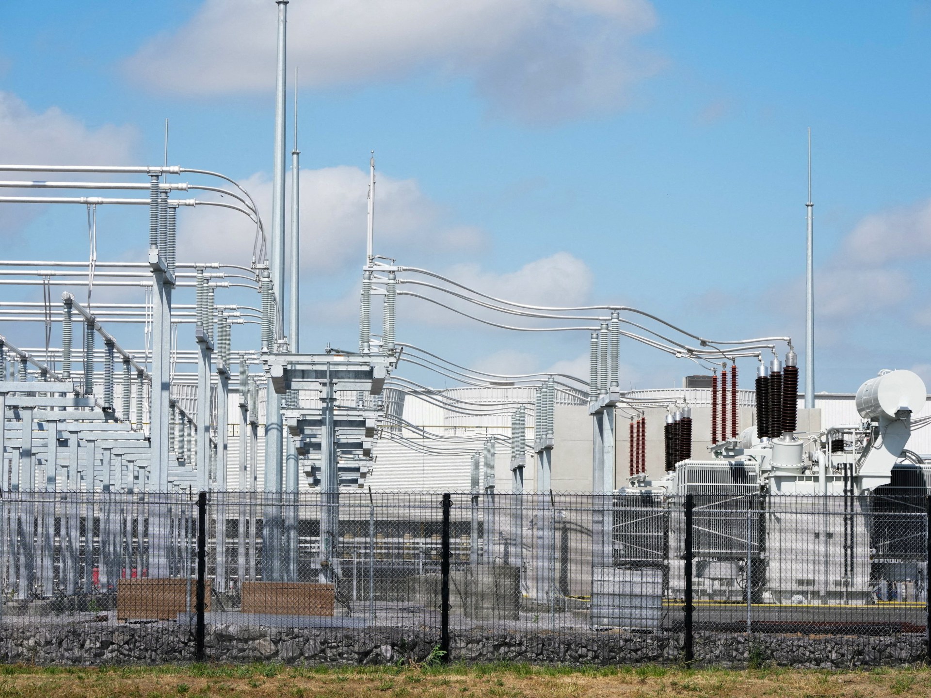 INTERATIVO - De quanta energia um data center em hiperescala de IA precisa - 3 de julho de 2026 copyd-1783104228