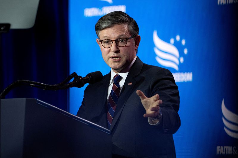 Os líderes republicanos da Câmara pedem que Trump deixe as isenções da Lei Jones expirarem conforme programado em agosto