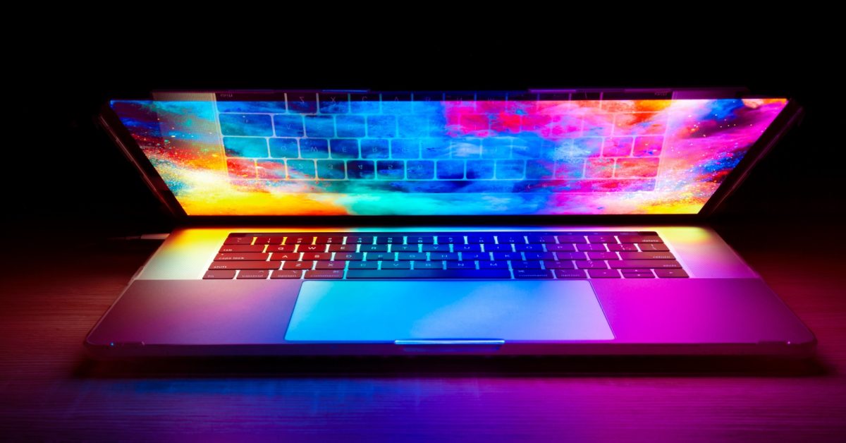 Modelos de MacBook Pro que compartilham o redesenho do MacBook Ultra são, e não são, surpreendentes | Uma foto bem colorida do MacBook Pro