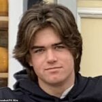 Raphaël Pryor, 17, desmaiou enquanto jogava o Field Game no Eton College e morreu mais tarde
