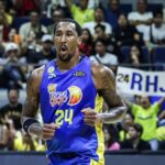 Residente da TNT importou Rondae Hollis-Jefferson durante um jogo da PBA Commissioner's Cup.
