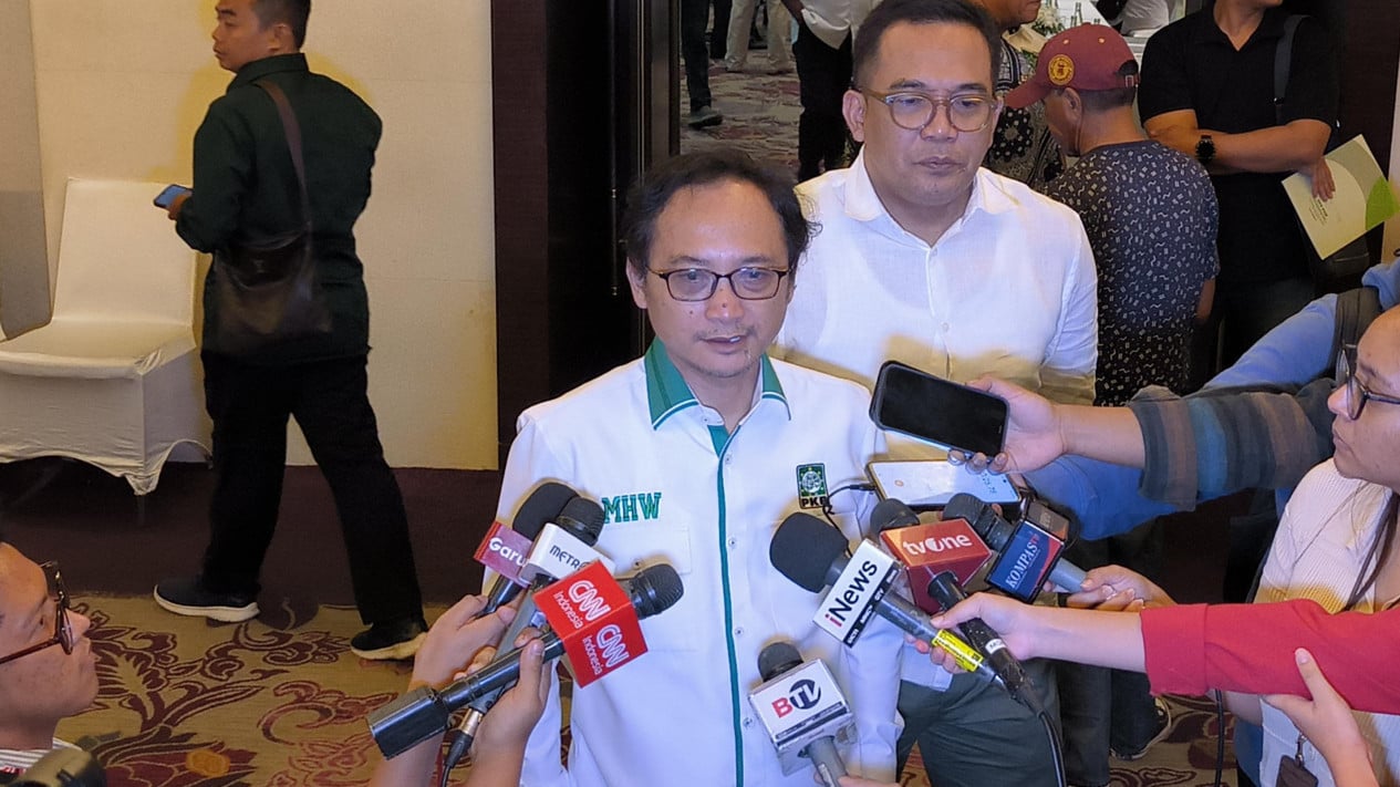PKB Sentil Balik Gus Yahya: Kebanyakan Lihat ke Langit!