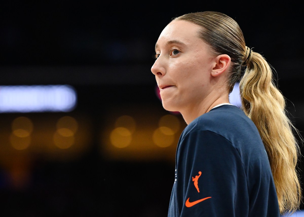 MONTREAL, CANADA - JULY 10: Paige Bueckers #5 of the Dallas Wings takes part in warmups ahead of the WNBA game against the Toronto Tempo at the Bell Centre on July 10, 2026 in Montreal, Quebec, Canada.(Photo by Minas Panagiotakis/Getty Images)
