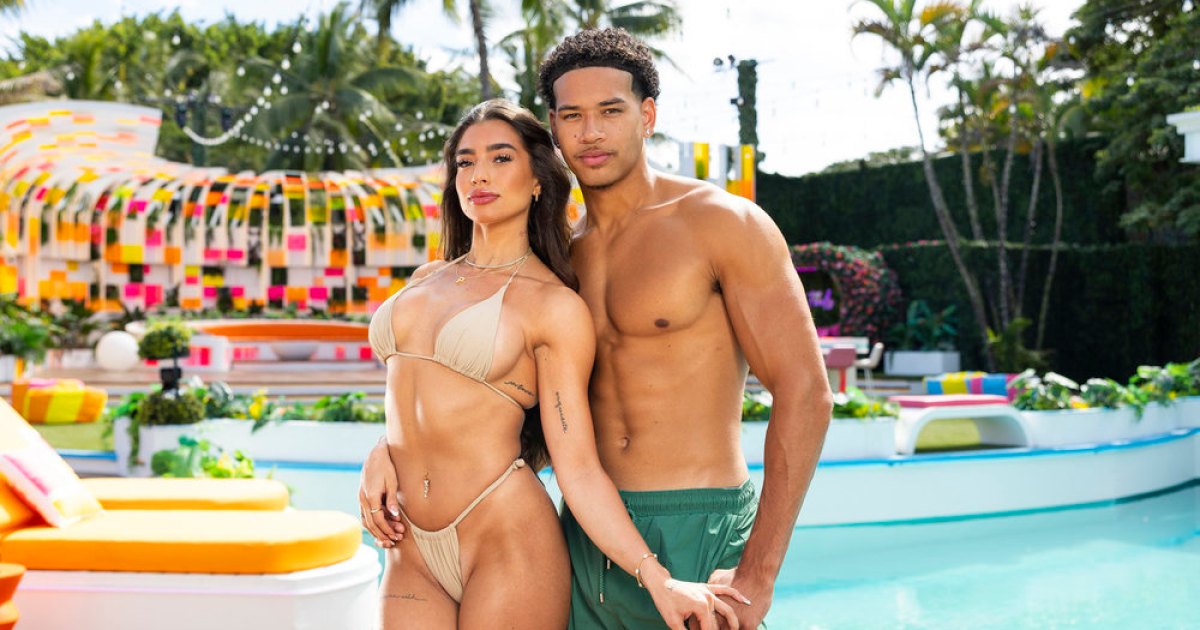 Parmida, da Love Island USA, nega ter um relacionamento lascivo com Corbin