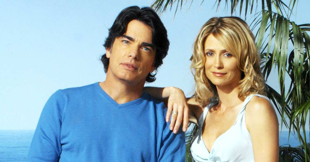 Peter Gallagher e Kelly Rowan do OC se reencontram quase 20 anos após o final