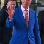 A grande aposta pré-eleitoral de Nigel Farage corre o risco de sair pela culatra hoje, depois que os principais partidos prometeram ignorar a 'façanha'