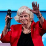 Polícia do Reino Unido prende homem suspeito de assassinar a ex-deputada Ann Widdecombe