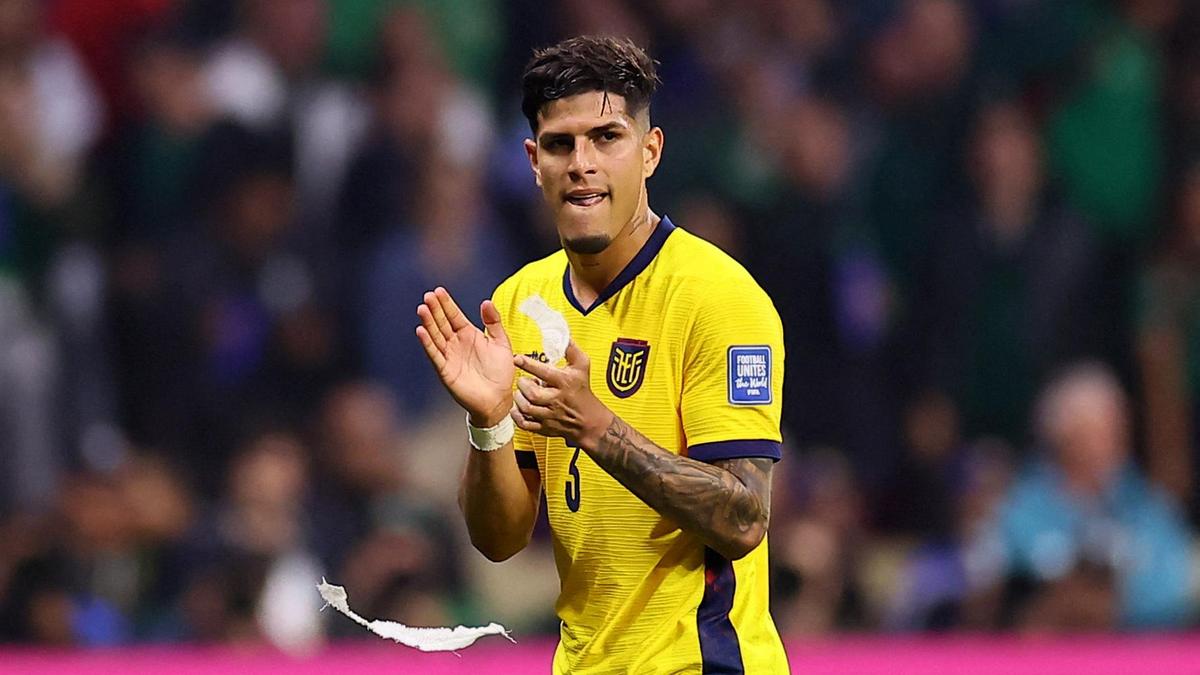 Por que Hincapie, do Equador, recebeu cartão vermelho durante a partida da Copa do Mundo FIFA de 2026 contra o México?