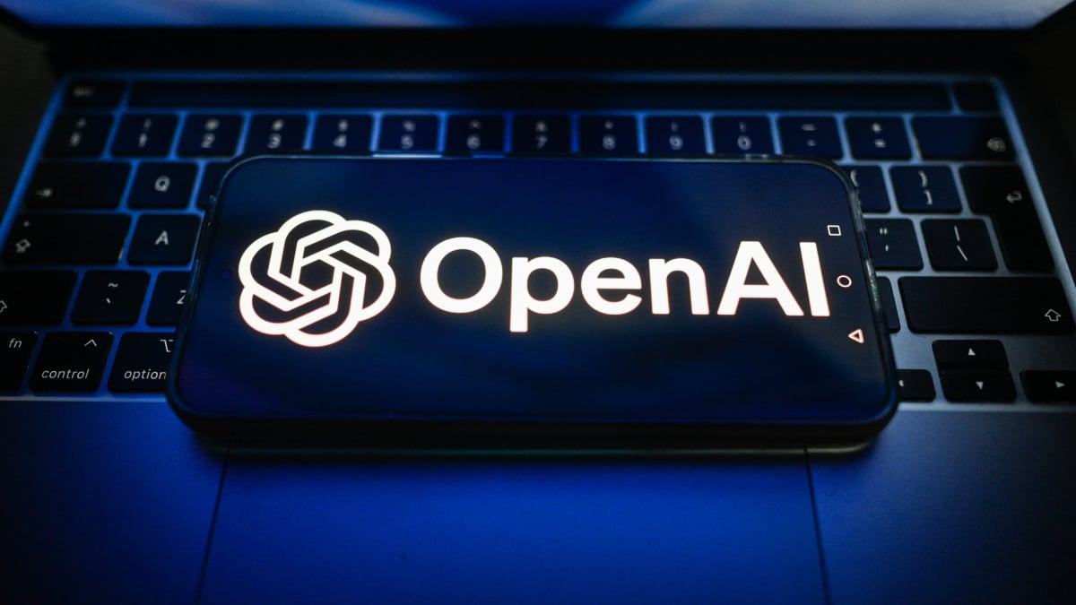 Por que a OpenAI está vendendo uma bola de basquete ChatGPT de US$ 70?