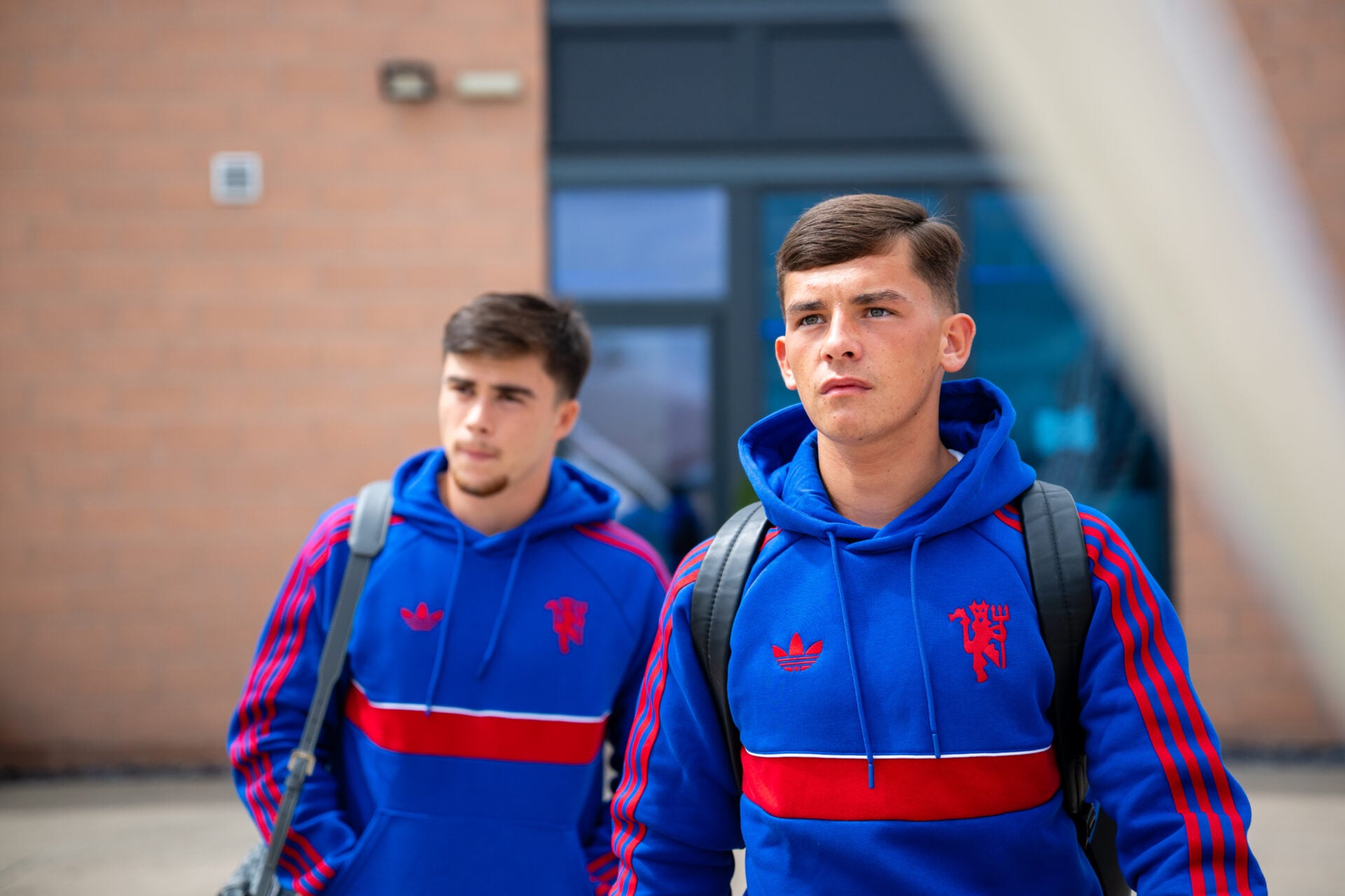 Por que a nova camisa fora de casa da Adidas do Man Utd para a temporada 2026/27 da Premier League tem design azul