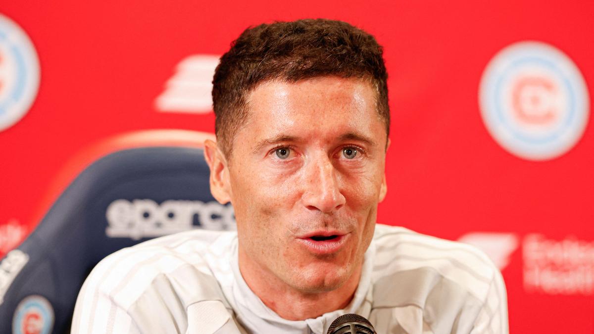 Por que a partida de estreia de Lewandowski na MLS foi adiada?