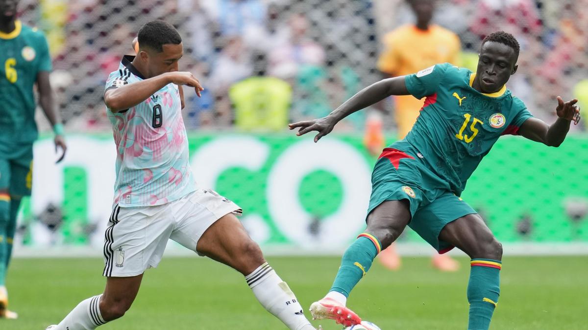 Por que o árbitro marcou pênalti para a Bélgica na prorrogação contra o Senegal durante a partida da Copa do Mundo FIFA de 2026?