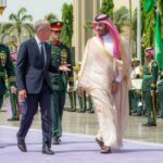 Primeiro-ministro canadense visita a Arábia Saudita para fortalecer parcerias energéticas e de mineração