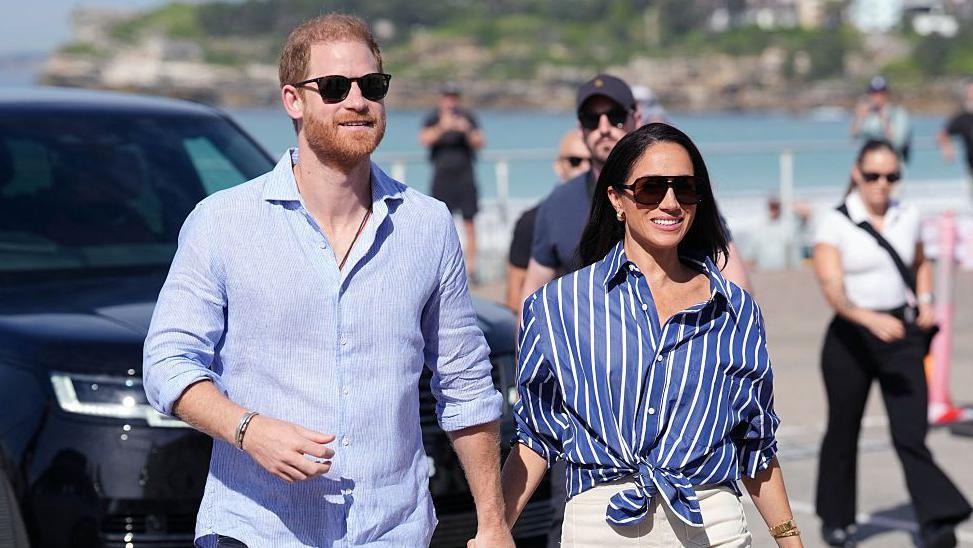 Príncipe Harry não terá a companhia de Meghan e filhos em viagem a Londres