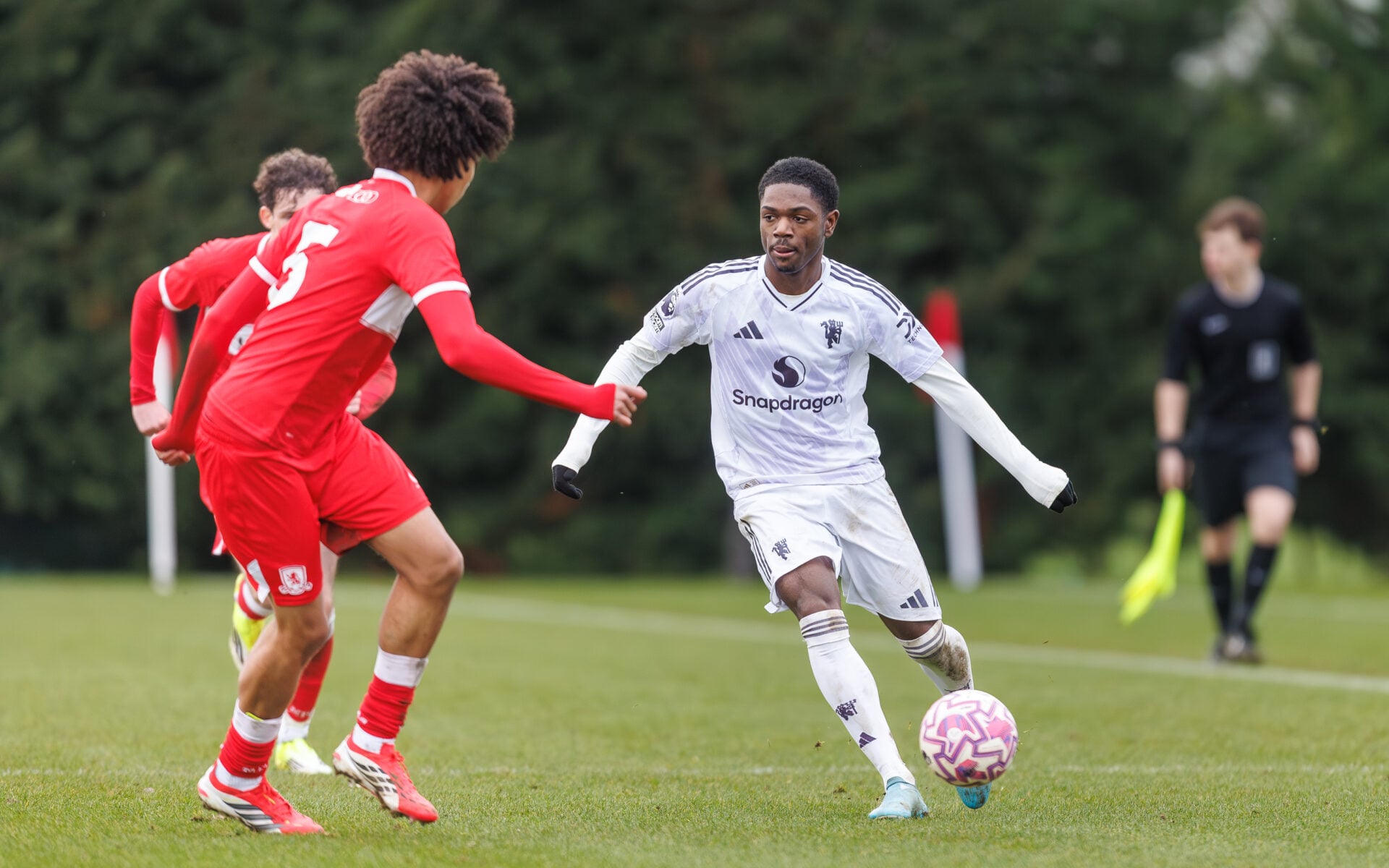 Quem é Dante Plunkett? Jovem do Man Utd é convocado para o Campeonato Sub-20 da CONCACAF de 2026