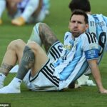 A popularidade de Lionel Messi entre o público britânico despencou após a Copa do Mundo