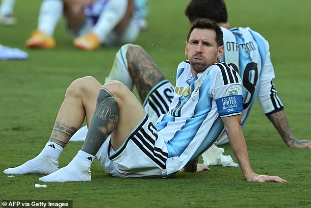 A popularidade de Lionel Messi entre o público britânico despencou após a Copa do Mundo
