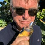 Amigos e colegas de Sam Neill prestaram homenagem após a morte do ator aos 78 anos