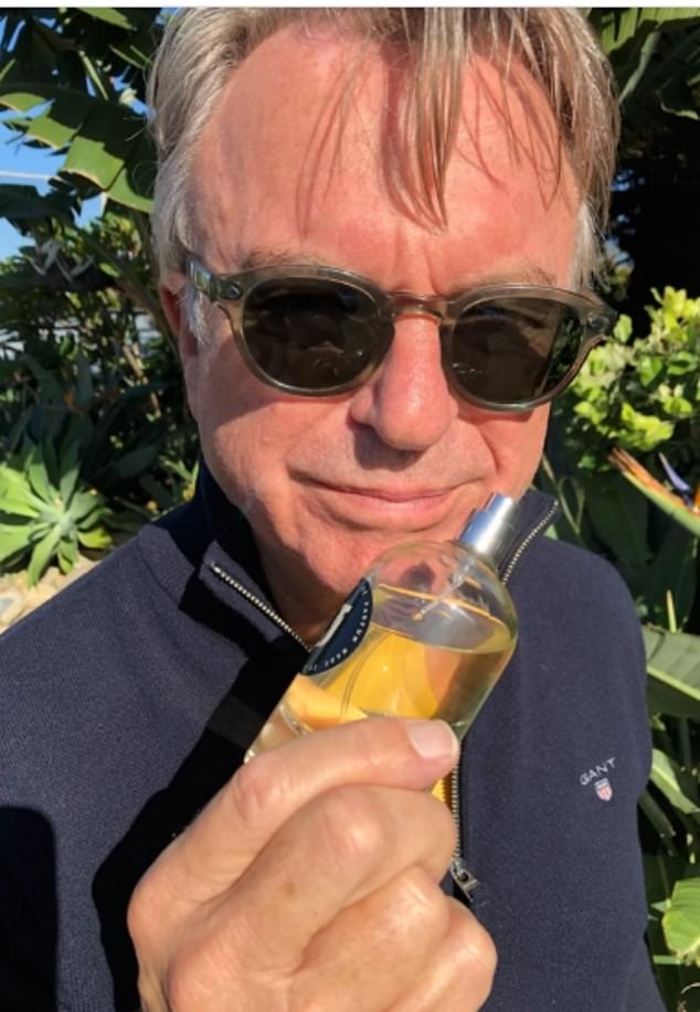 Amigos e colegas de Sam Neill prestaram homenagem após a morte do ator aos 78 anos